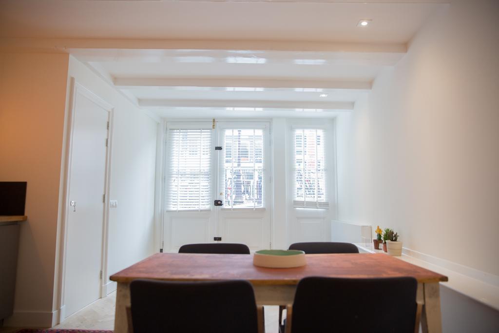 B&B Bloemgracht Άμστερνταμ Δωμάτιο φωτογραφία